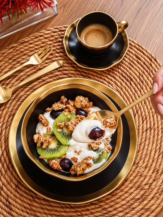 Prato de Sobremesa - Dubai Preto e Dourado em Porcelana