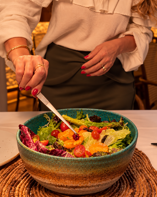 Saladeira Karma Sauvage de Cerâmica com Acabamento Orgânico