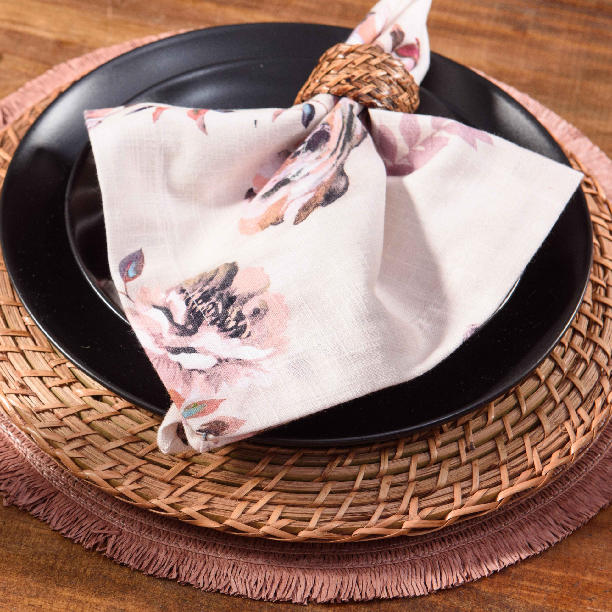 Argola de Guardanapo - Rattan Casual - Serve 4 lugares a mesa