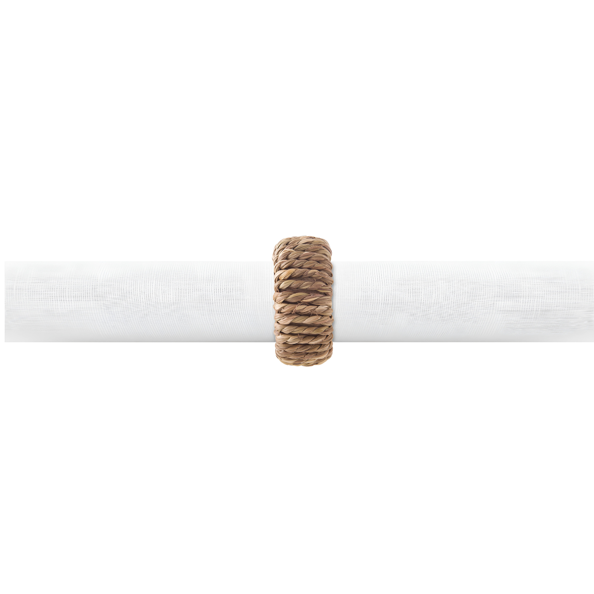 Mesa posta com argola de guardanapo Complement Fiber, em um guardanapo de tecido, ao lado de pratos e talheres.